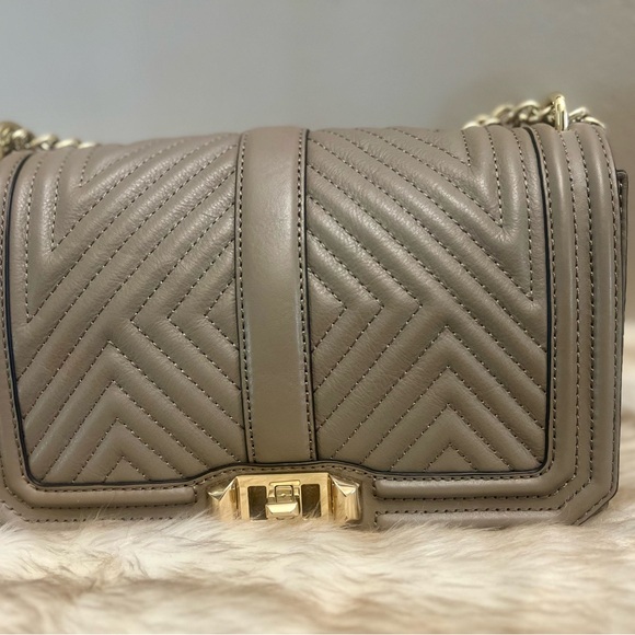 Chevron Quilted Love Crossbody - Picture 6 of 8